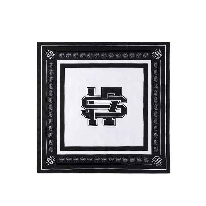 SEVENTEEN IN CARATLAND 2025 9TH FAN MEETING [BANDANA] – Aidol House