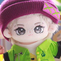 Close up image of Felix’s plushie face