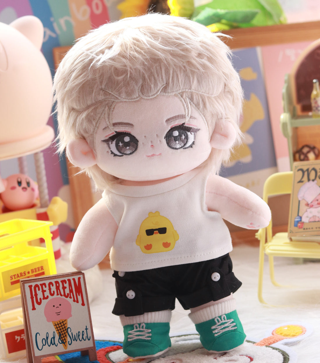 Felix front view showing off his blonde hair