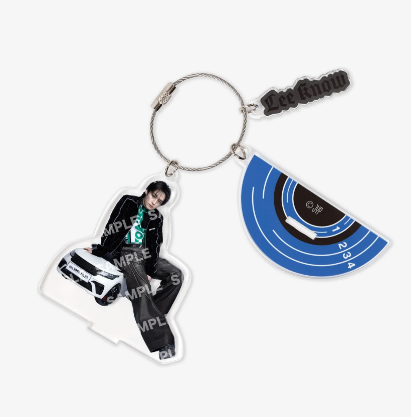 Key Holder with pic of Lee Know sitting on a car and his name