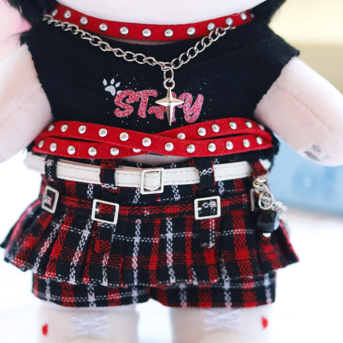 Plushie Clothing - Red Stay 8 Set